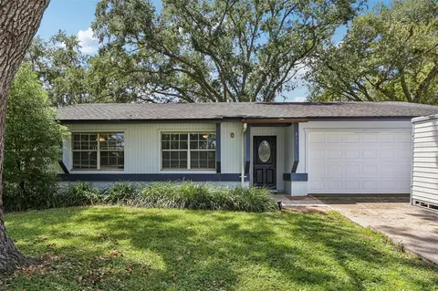 815 Regent Cir N, Brandon, FL 33511