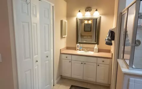Bath - 5260 Hammock Cir, Saint Cloud, FL 34771 photo 3 of 4