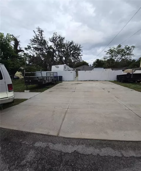 10017 N 9th St, Tampa, FL 33612