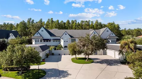 18756 Wimbledon Cir, Lutz, FL 33558