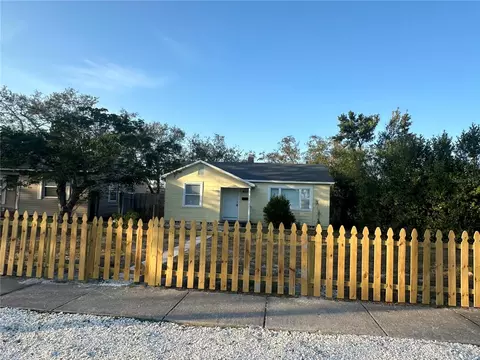 4811 Emerson Ave S, Saint Petersburg, FL 33711