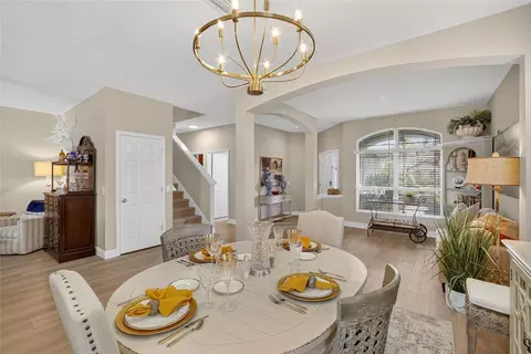 Dining - 306 Hope Bay Loop, Apollo Beach, FL 33572 photo 2 of 3