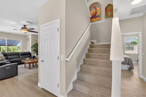 Entry Way - 306 Hope Bay Loop, Apollo Beach, FL 33572 photo 2 of 2
