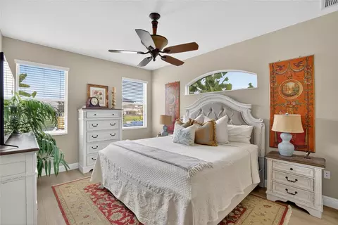 Bedroom - 306 Hope Bay Loop, Apollo Beach, FL 33572 photo 1 of 9