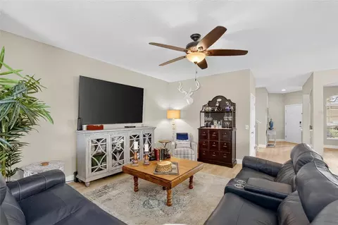 Living - 306 Hope Bay Loop, Apollo Beach, FL 33572 photo 2 of 2