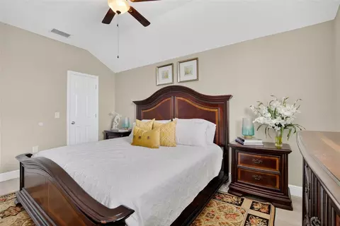 Bedroom - 306 Hope Bay Loop, Apollo Beach, FL 33572 photo 7 of 9