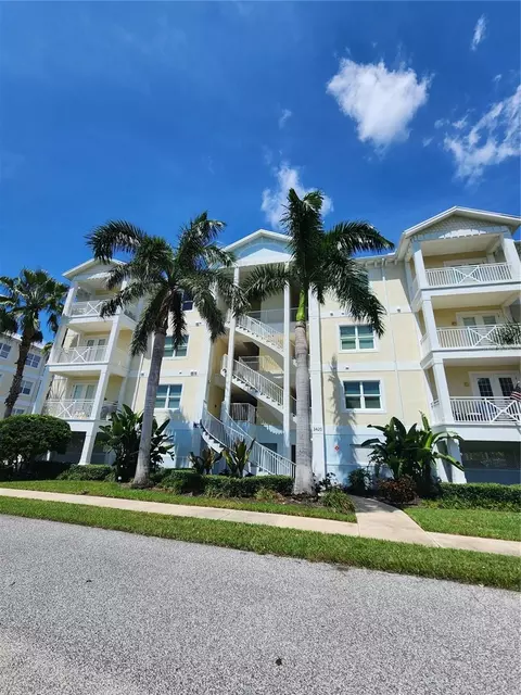 3420 77th St W #202, Bradenton, FL 34209
