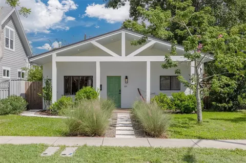 611 34th Ave N, Saint Petersburg, FL 33704