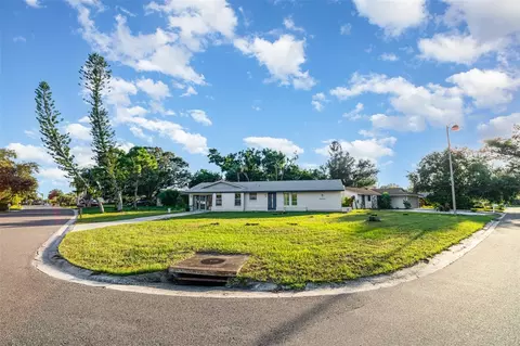 3602 63rd St W, Bradenton, FL 34209