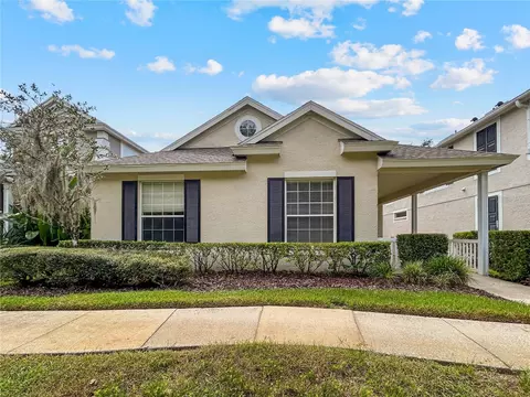 5006 Bridgeway Ln, Lutz, FL 33558