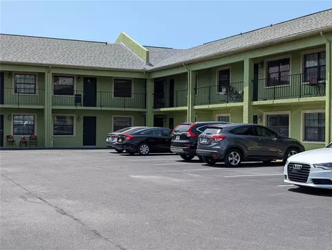 4416 N Clark Ave #4, Tampa, FL 33614