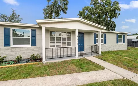 3601 E Giddens Ave, Tampa, FL 33610