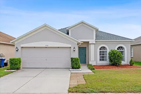 440 Sand Ridge Dr, Valrico, FL 33594