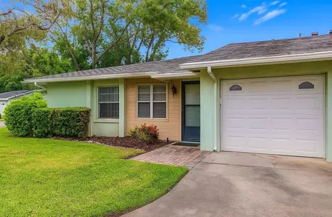 1160 Orange Tree Cir W #D, Palm Harbor, FL 34684