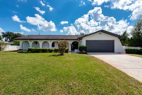 6230 Elm Sq E, Lakeland, FL 33813