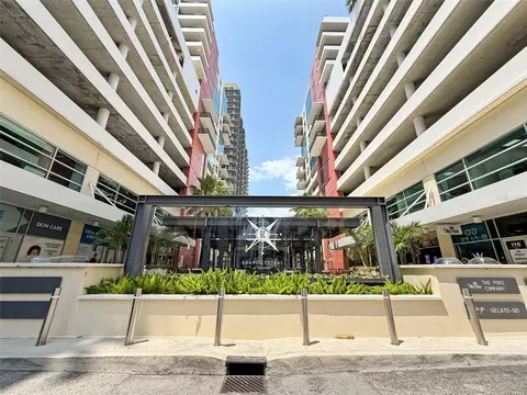 1208 E Kennedy Blvd #831, Tampa, FL 33602