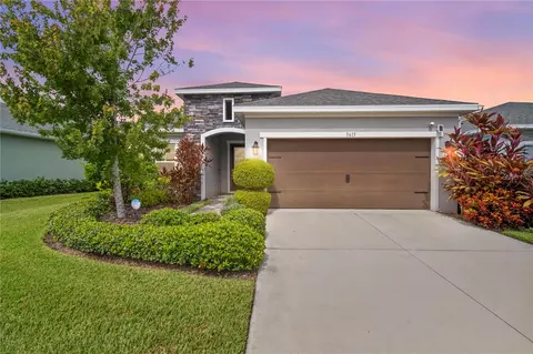 5615 Silver Sun Dr, Apollo Beach, FL 33572