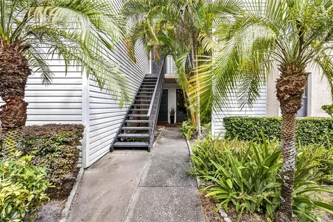 7809 Niagara Ave #2105, Tampa, FL 33617