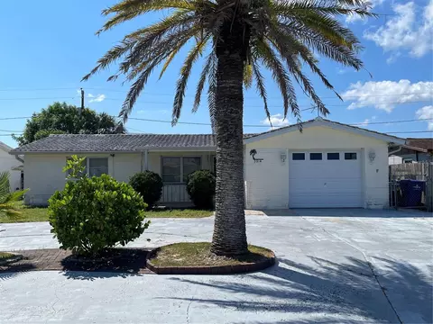 3914 Carioca Rd, Holiday, FL 34691