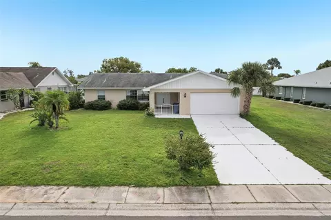 1817 N Pebble Beach Blvd, Sun City Center, FL 33573
