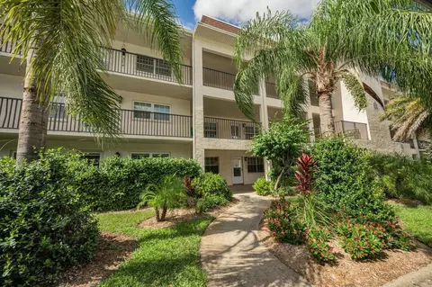 860 Virginia St #105, Dunedin, FL 34698