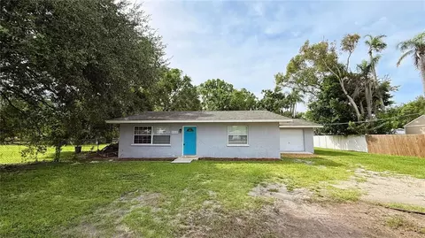 1312 57th Ave E, Bradenton, FL 34203