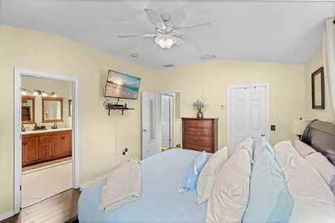 Bedroom - 14847 Skip Jack Loop, Lakewood Ranch, FL 34202 photo 7 of 7