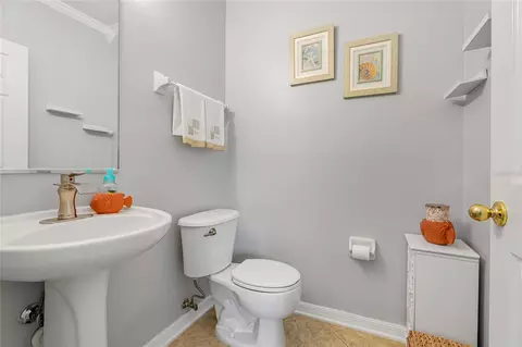 Bath - 14847 Skip Jack Loop, Lakewood Ranch, FL 34202 photo 1 of 3