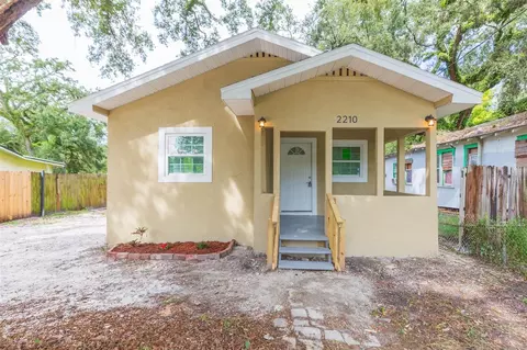 2210 N 64th St, Tampa, FL 33619