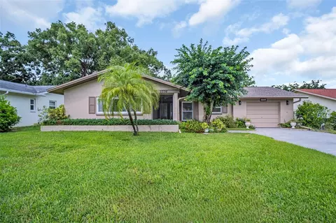 2336 Malcolm Dr, Palm Harbor, FL 34684
