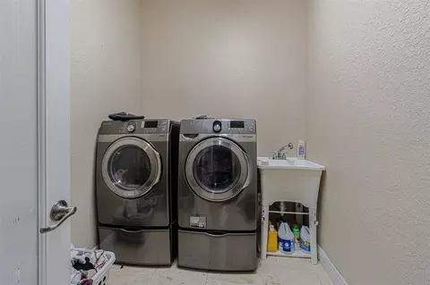 Other - 13102 Done Groven Dr, Dover, FL 33527 photo 7 of 7