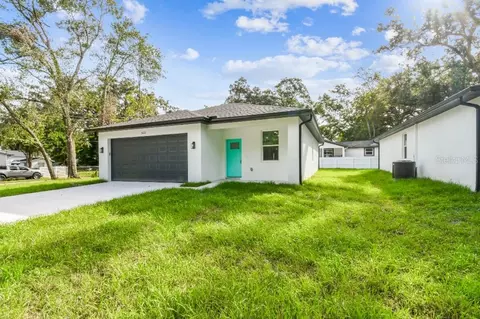 14777 N 30th St, Lutz, FL 33559