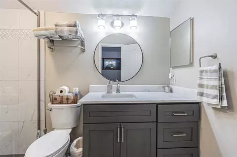Bath - 9809 La Rita Pl, Riverview, FL 33569 photo 10 of 10
