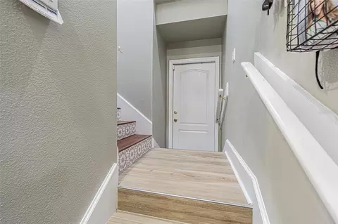Entry Way - 9809 La Rita Pl, Riverview, FL 33569 photo 3 of 5