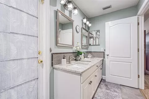 Bath - 9809 La Rita Pl, Riverview, FL 33569 photo 1 of 10