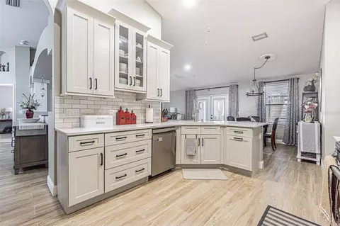 Kitchen - 9809 La Rita Pl, Riverview, FL 33569 photo 1 of 5