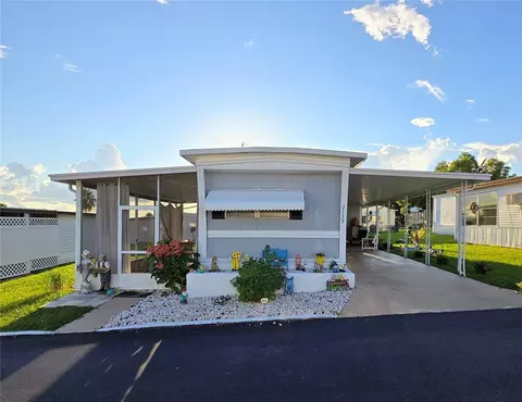 7139 El Conquistador St, Zephyrhills, FL 33541