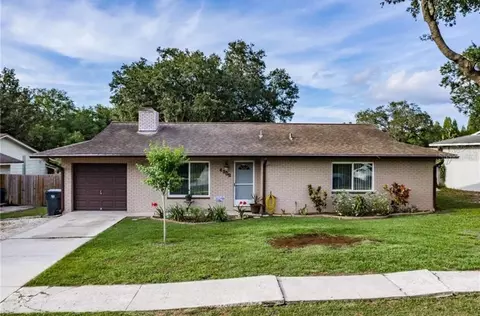 4809 Reagan Ave, Seffner, FL 33584