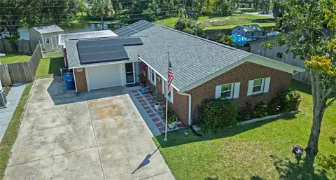 220 Tralee St, Largo, FL 33770