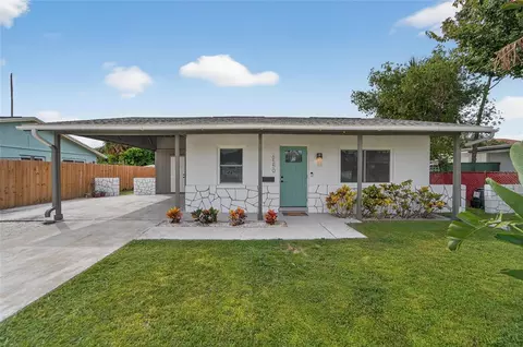 6550 S West Shore Cir, Tampa, FL 33616