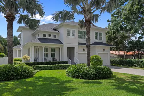 485 Rafael Blvd NE, Saint Petersburg, FL 33704