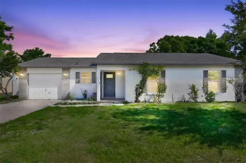 1219 70th Dr E, Sarasota, FL 34243