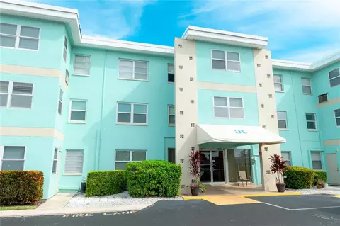 11447 Park Blvd #312, Seminole, FL 33772