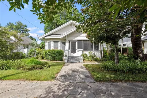1142 7th St N, Saint Petersburg, FL 33701