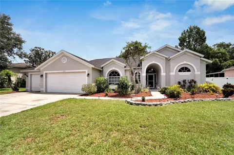 2216 Glen Mist Dr, Valrico, FL 33594
