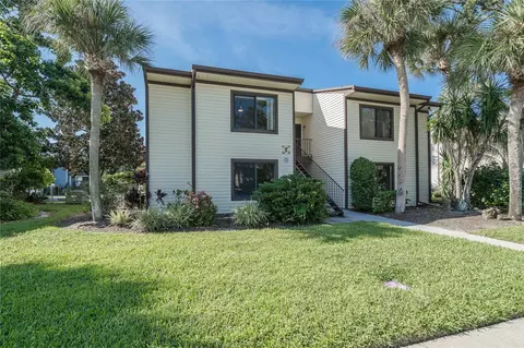 372 Moorings Cove Dr #372, Tarpon Springs, FL 34689