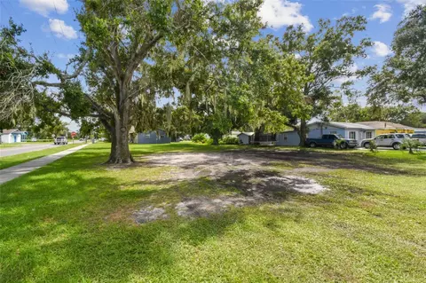 111 S Maryland Ave, Plant City, FL 33563