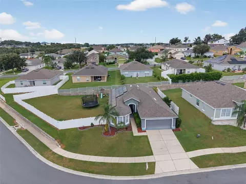 7936 Merchantville Cir, Zephyrhills, FL 33540