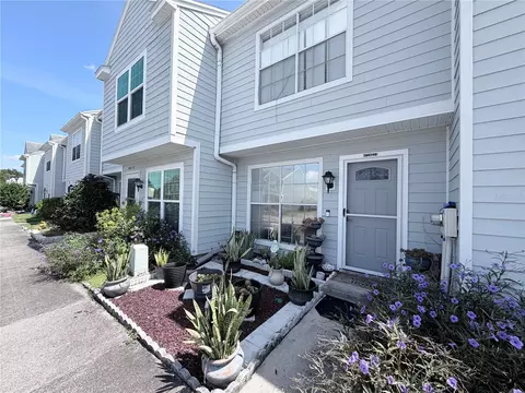 6720 121st Ave #11, Largo, FL 33773