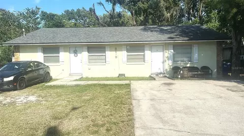8119 N Brooks St, Tampa, FL 33604